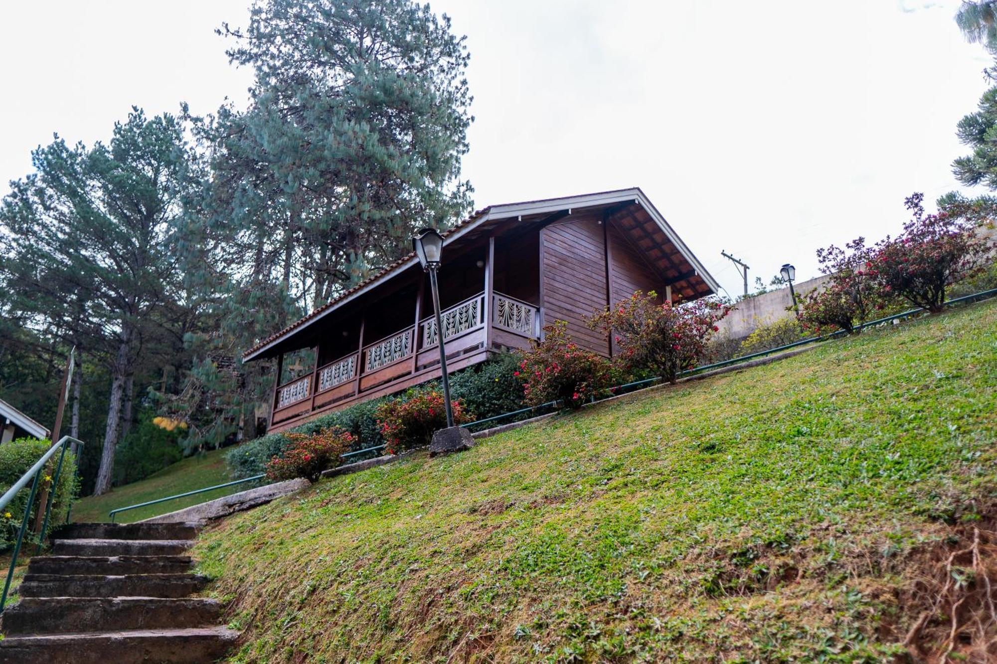 Pousada Dos Quatis Campos do Jordao Dış mekan fotoğraf