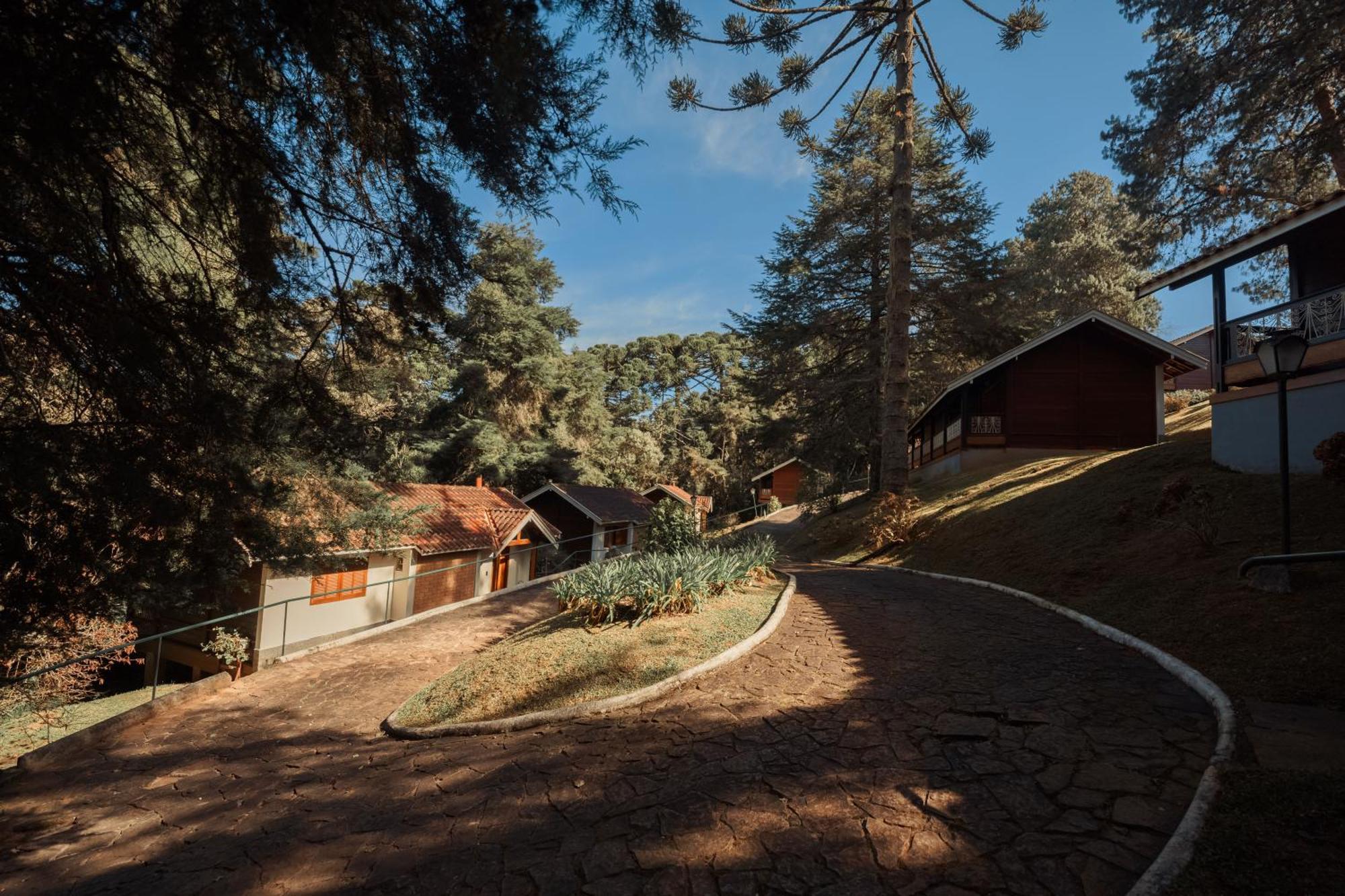 Pousada Dos Quatis Campos do Jordao Dış mekan fotoğraf
